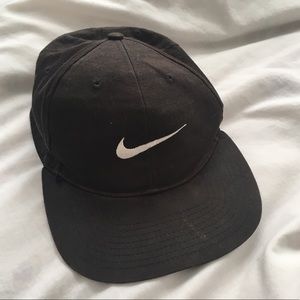 Vintagee Nike snapback hat